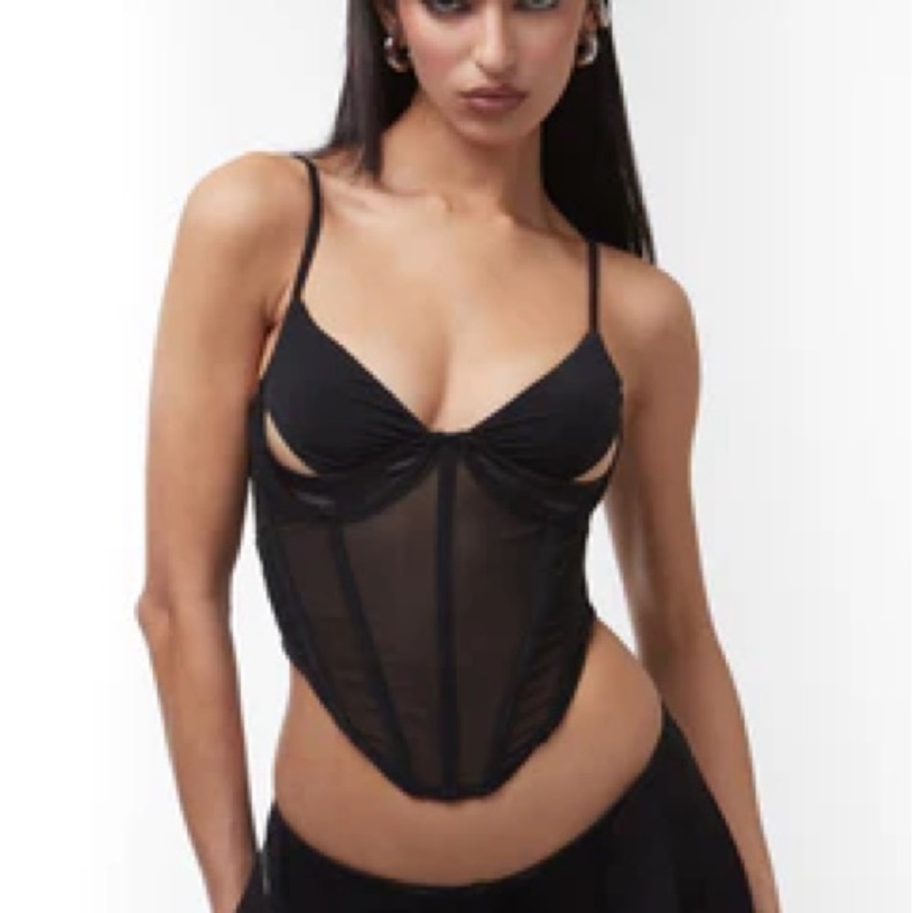 KRIPT Black mesh cut out tank top sz medium